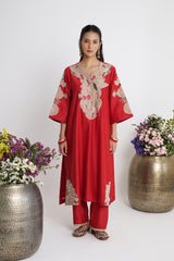 Laal Bootedaar Kurta Set