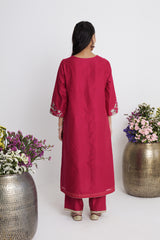 Satrangi Dhaaga Kurta Set