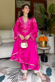 Gulabi Kurta set